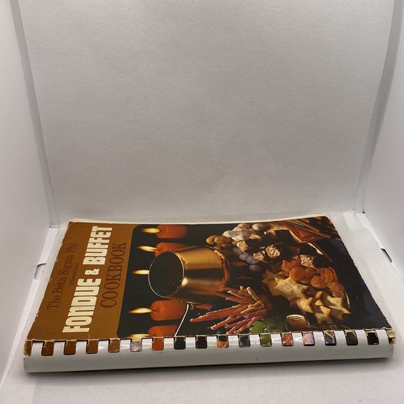 The Beta Sigma Phi International Fondue & Buffet Cookbook Spiral Vintage - Picture 2 of 11